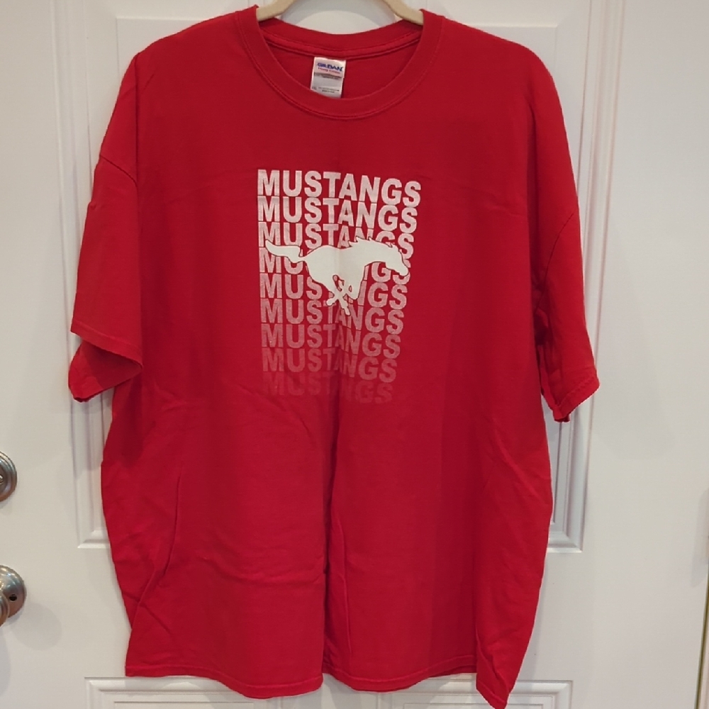 Red Mustangs Graphic T-Shirt